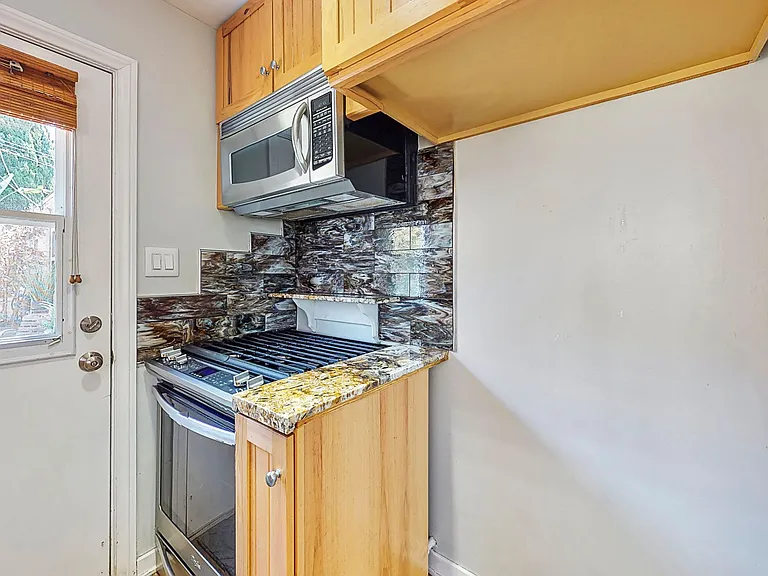 251 Avenida Rosa — Photo 14
