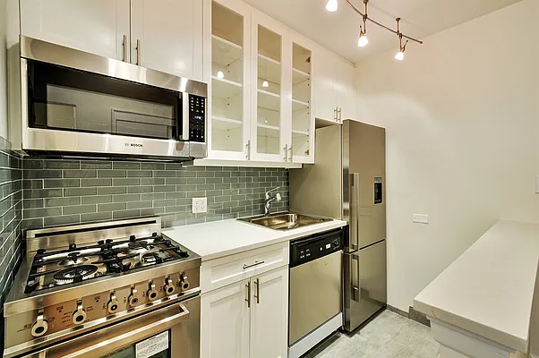 Sold by Corcoran | media 8