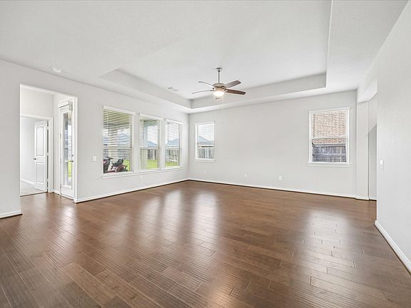 4th image of 29026 Zacate Creek Ln