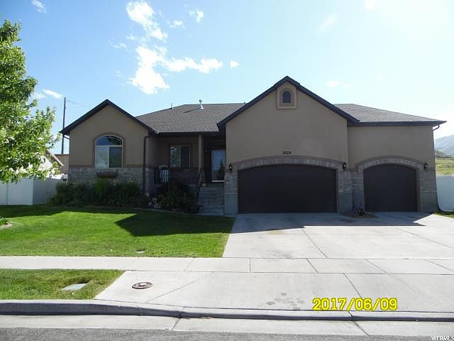 1st image of 3624 S Blazing Oak Dr