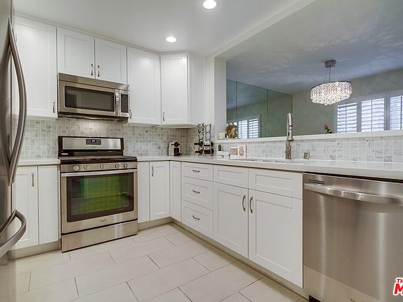 2nd image of 6740 Hillpark Dr APT 202