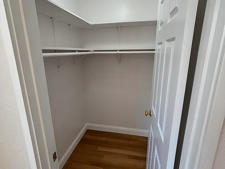 2812 Glenside Dr — Photo 5
