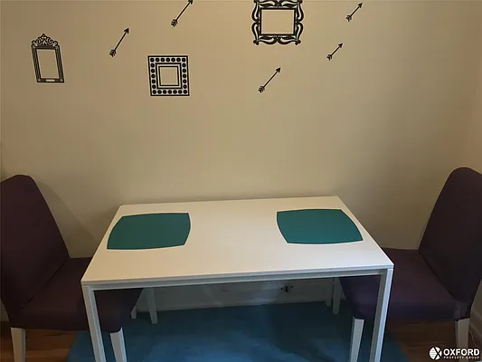 Rented by Oxford Property Group | media 13