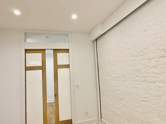 Rented by MQ Realty LLC | media 13