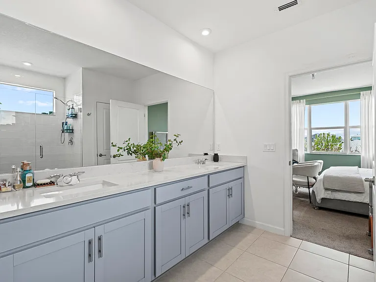 10700 SW Gloriana St — Photo 25