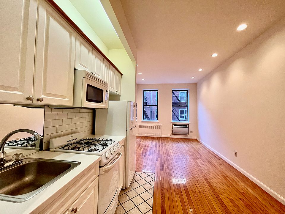 1st image of 328 E 34th St APT C4