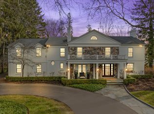 421 Arlington St, Birmingham, MI 48009