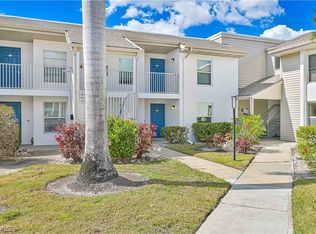 5445 Peppertree Dr APT 9, Fort Myers, FL 33908