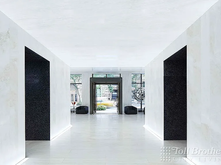 121 E 22nd St #S201 — Photo 10
