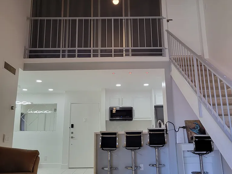 5460 White Oak Ave — Photo 12
