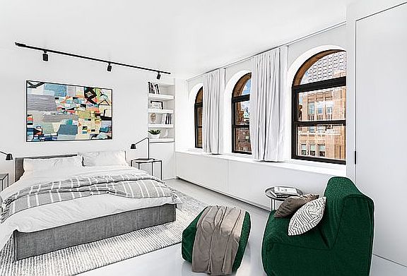 2nd image of 237 Madison Ave #1503