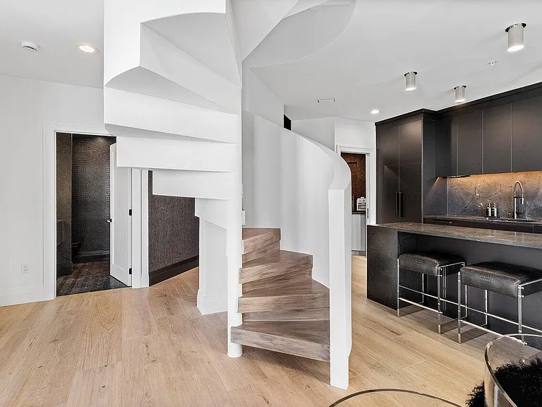 801 S Olive Ave #427 — Photo 12