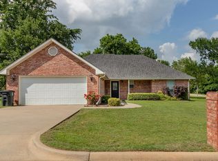 5404 Roadrunner Dr, Durant, OK 74701