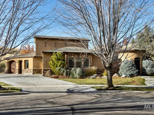 5560 W Chukar Butte Ct, Boise, ID 83714