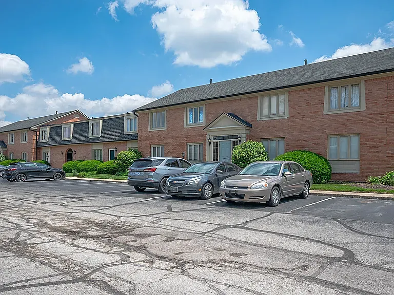 Plenty of parking in front of the building