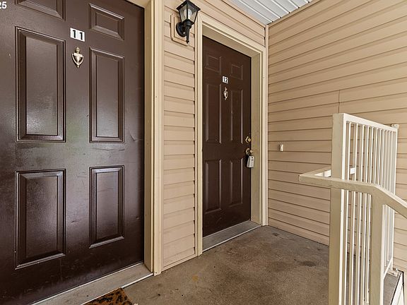 3rd image of 5313 NE 66th Ave #A12