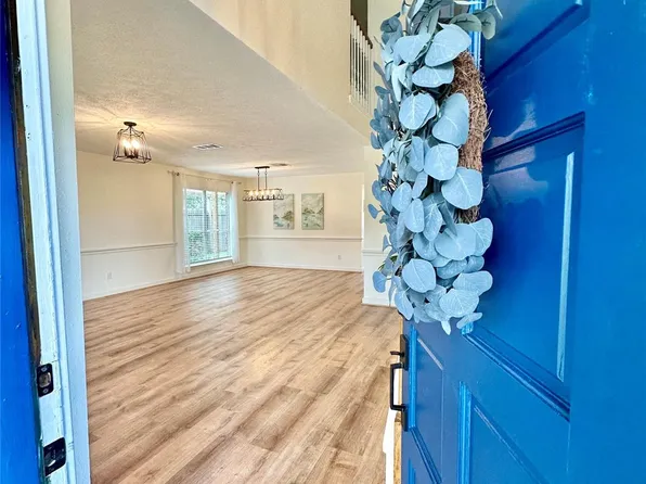 1901 Palo Duro St, Friendswood, TX 77546