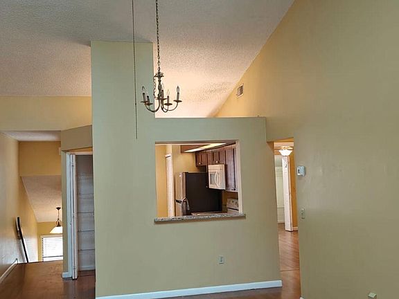 2nd image of 3018 S Semoran Blvd APT 2