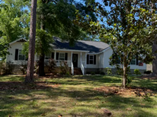 403 Wilburn Cir, Statesboro, GA 30458