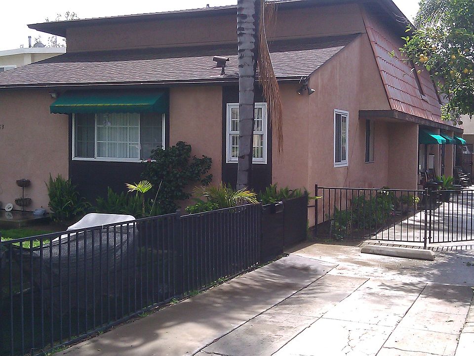 1st image of 2069 Felspar St