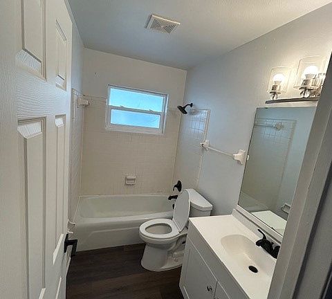 5th image of 920 Osborne Dr