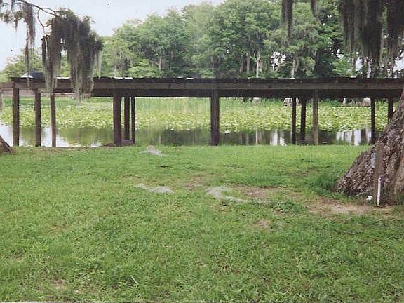 5th image of 2 Cypress Isle Ln