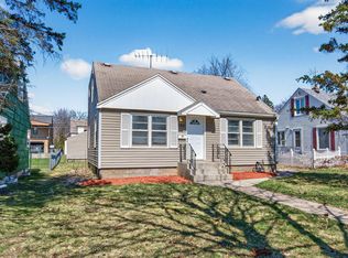 1701 Rose Ave E, Saint Paul, MN 55106
