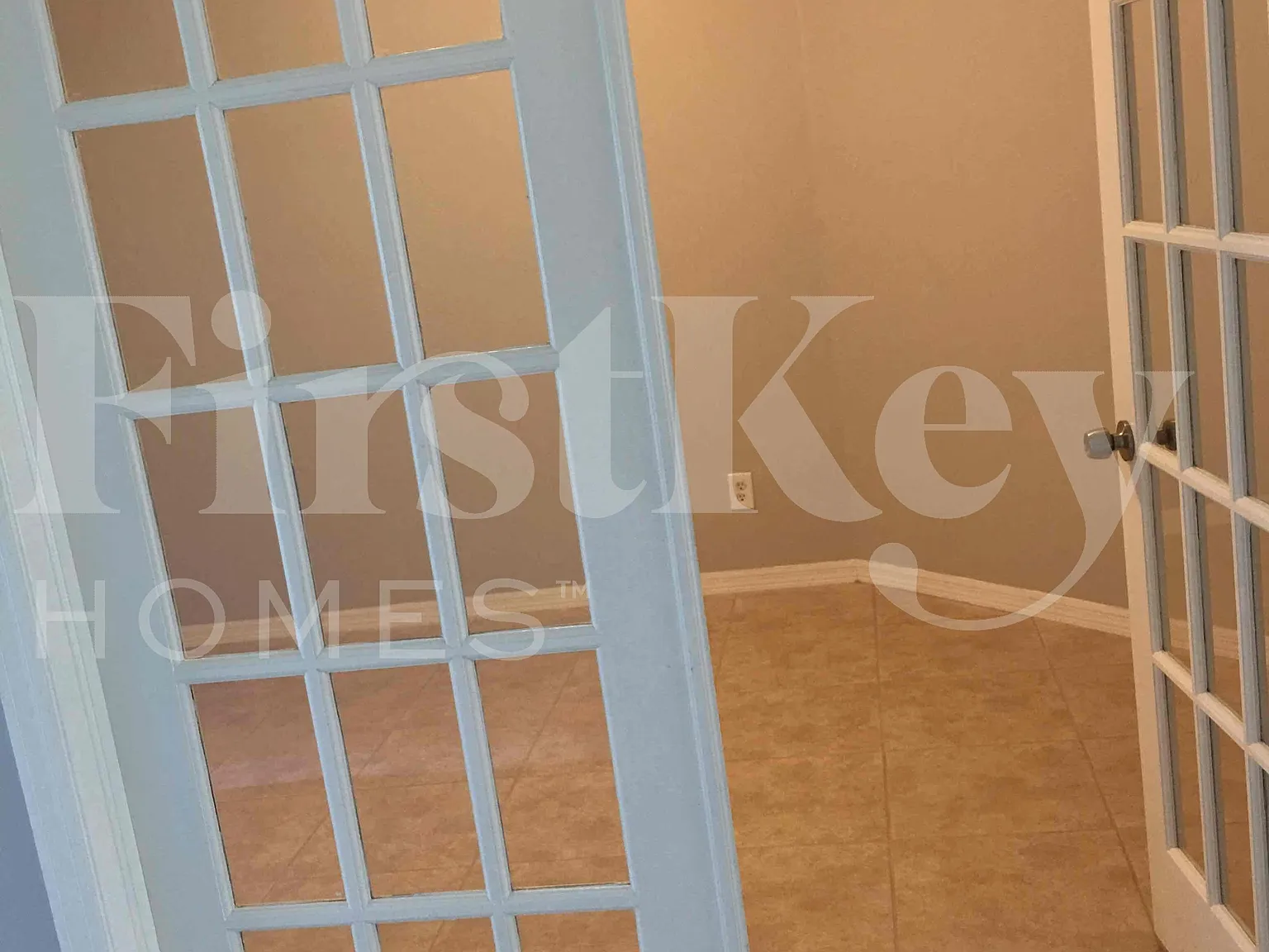 3 bed, 2.0 bath, 1472 sqft, $1,715 — Photo 3