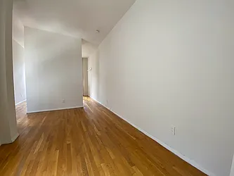 Rented by Best Apartments North Inc