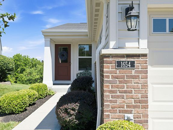 2nd image of 1654 Saint Annes Ct