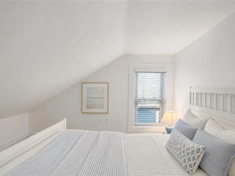 23 Holland St #2 — Photo 12
