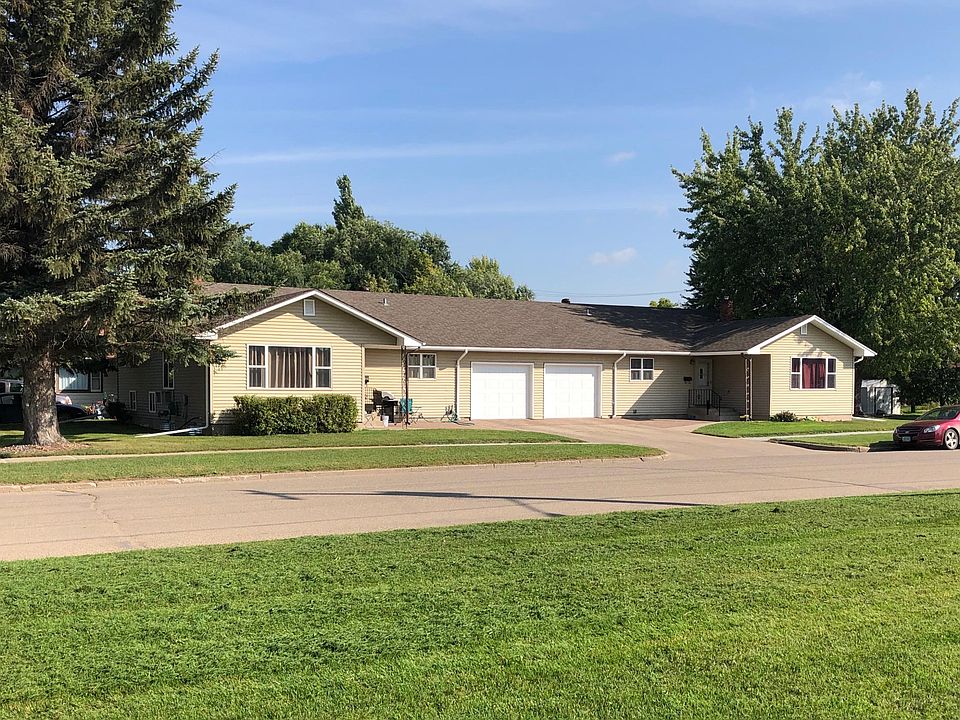 1st image of 942 Viking Dr