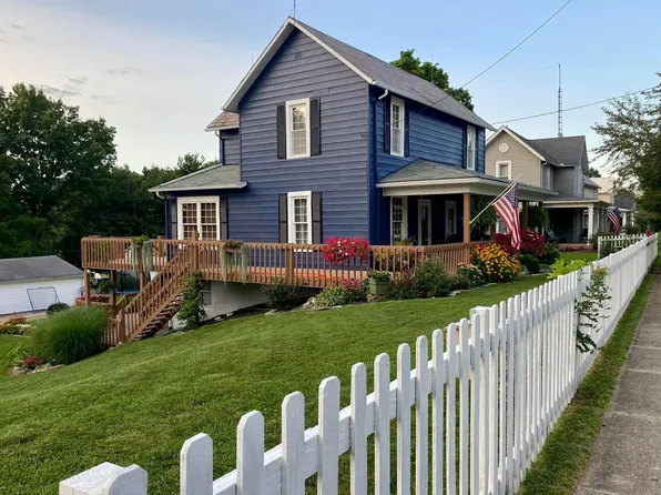 130 E Columbus St, Thornville, OH 43076