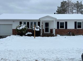 15 Rudolph Ct, Cohoes, NY 12047