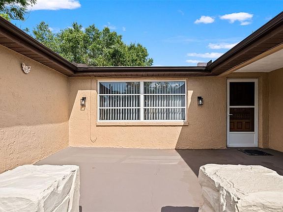 4th image of 9926 LAKESIDE LANE