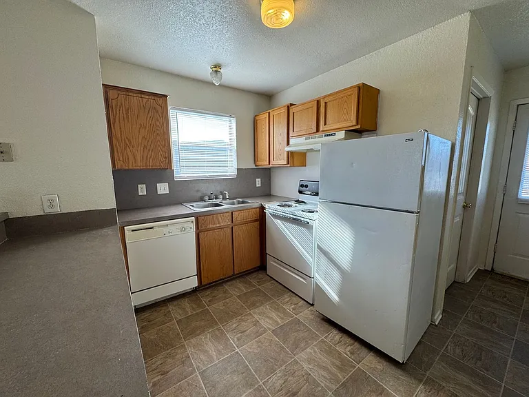 1709 Kylie Circle — Photo 7