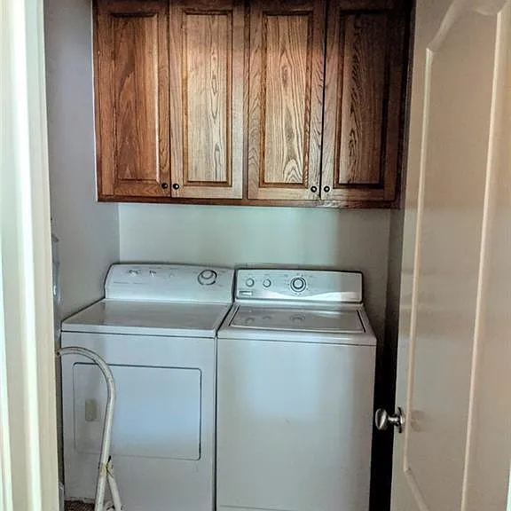 409 S 49th St #B — Photo 3