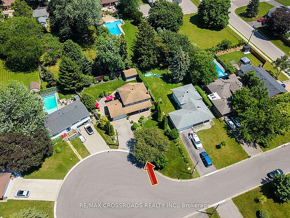 4th image of 7 Dingley Ct