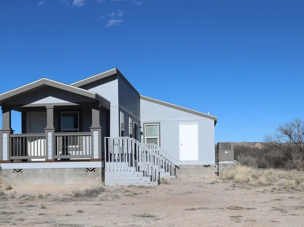 1446 E Morris Ln, Benson, AZ 85602