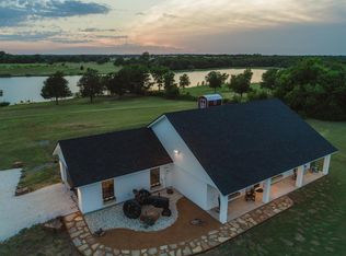 1736 S Robinson Dr, Robinson, TX 76706