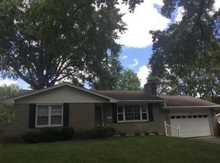 7320 W 55th St, Overland Park, KS 66202