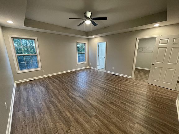 5th image of 4072 Loblolly Ln