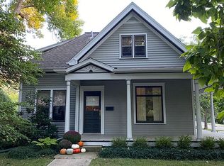 802 S Summit St, Iowa City, IA