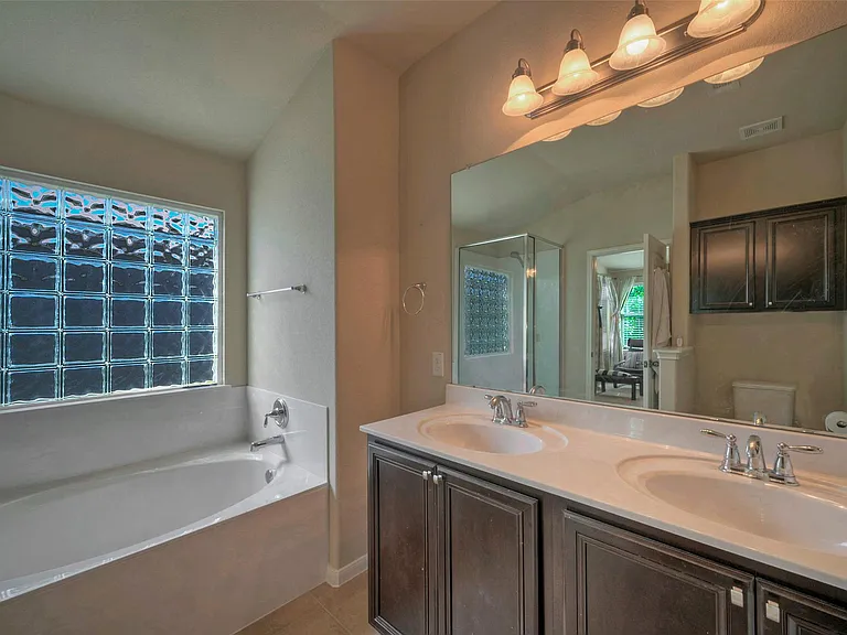 8724 White Ibis Dr — Photo 21