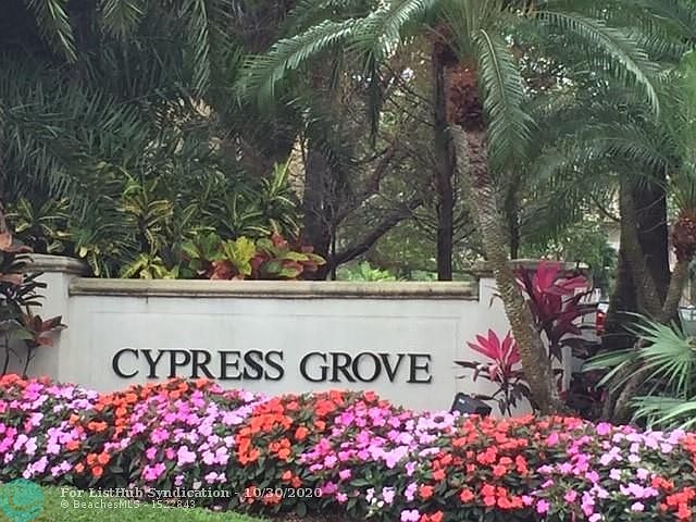 1st image of 800 Cypress Grove Dr APT 305