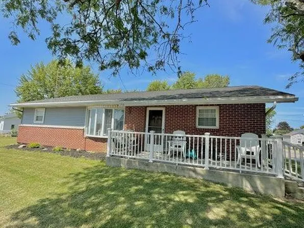 156 W Market St, New Hampshire, OH 45870