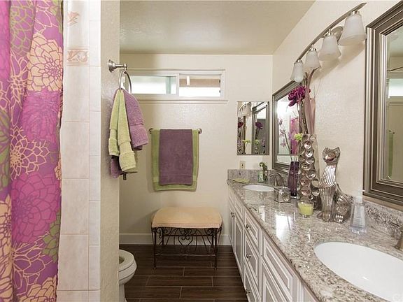 SHARED BATHROOM