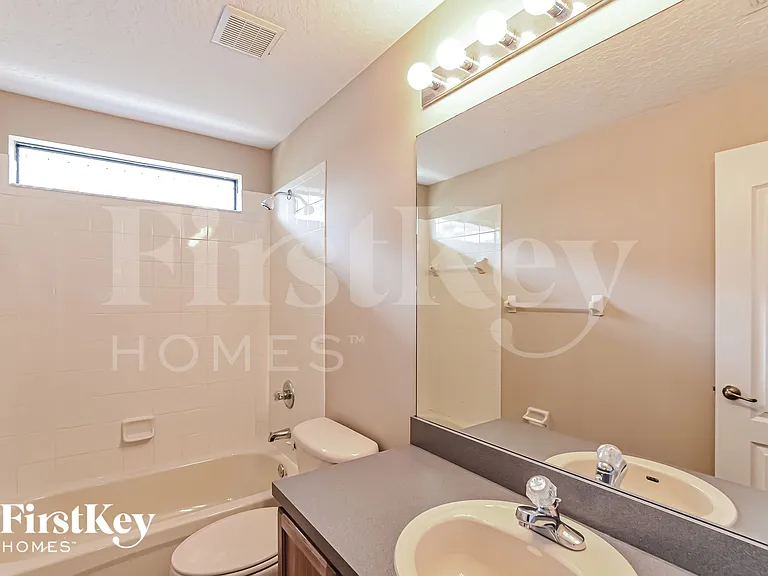 1521 Clapton Dr — Photo 15