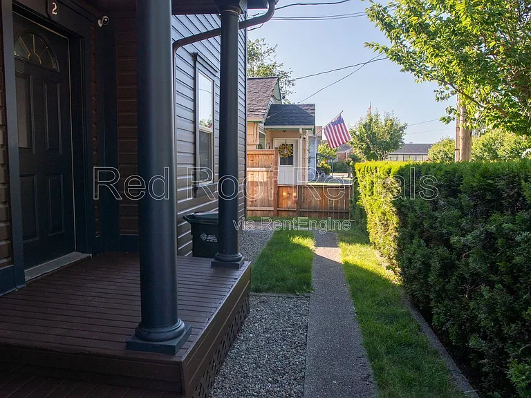 211 Varner Ave NE #2 — Photo 29