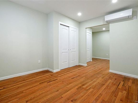 5th image of 3416 Bailey Pl #1